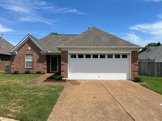 Building Photo - 6884 Seaside Dr