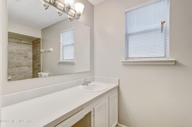 Building Photo - 5254 Percheron Ct