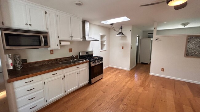 Building Photo - 22148 Crystal Falls Dr W