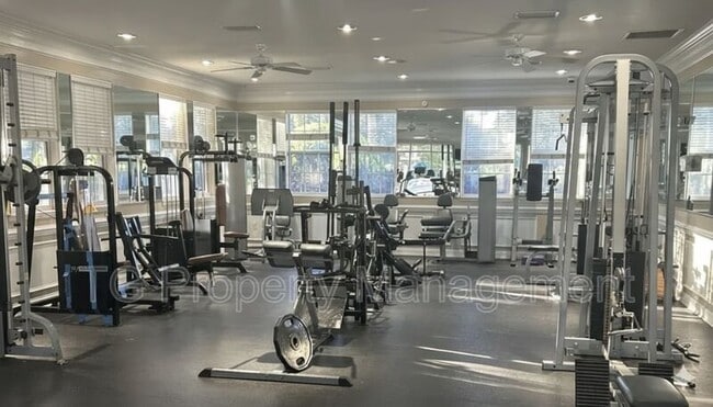 Building Photo - 13492 Sunstone St