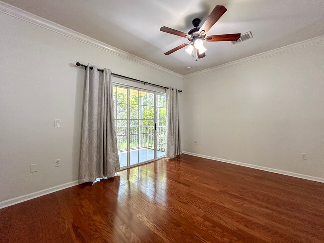 Building Photo - Beautiful 2/2.5 in Magnolia Place