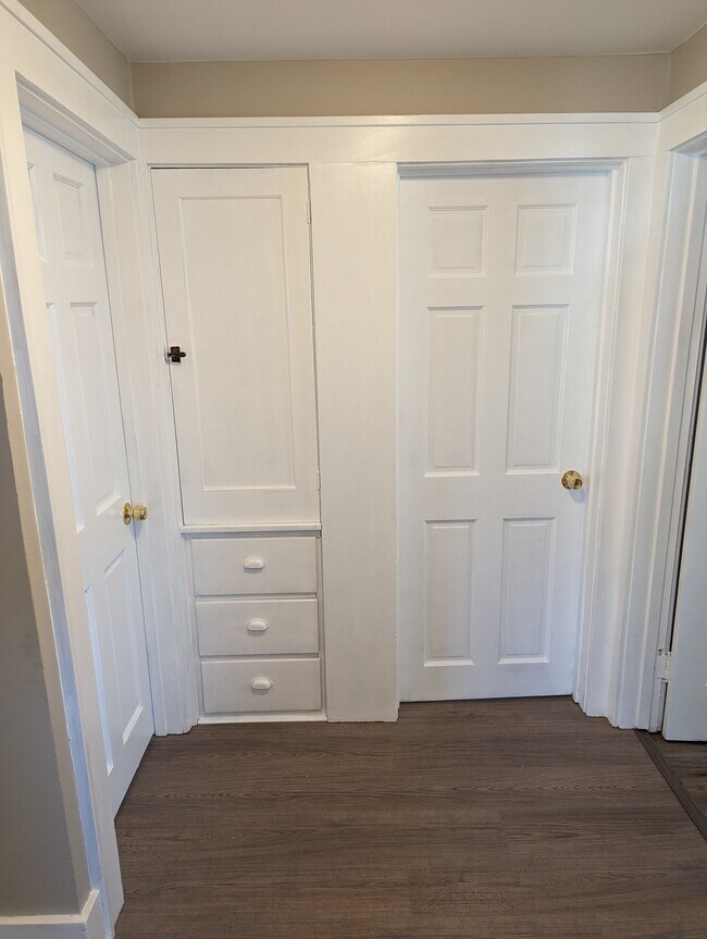 Building Photo - 43 Terrace Park