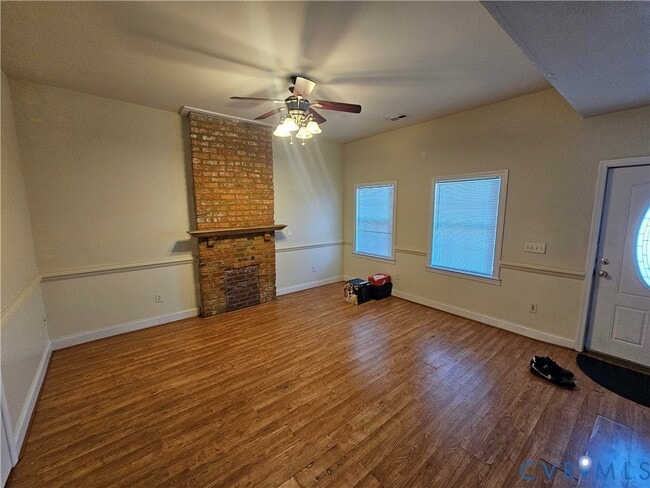 Building Photo - 1309 W Clay St