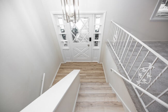 Building Photo - Home in Far North Peoria