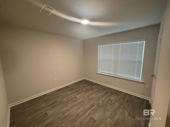 Building Photo - 10279 Ruffian Rte