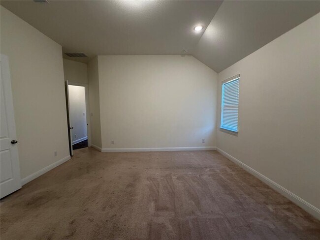 Building Photo - 1504 Sibley Wy