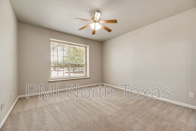 Building Photo - 11632 Lenox Ln