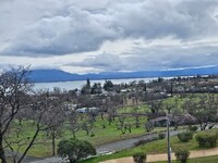 Building Photo - Rental with a Lake View in Lakeport