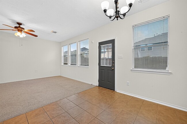 Building Photo - 25222 Boulder Bend Ln