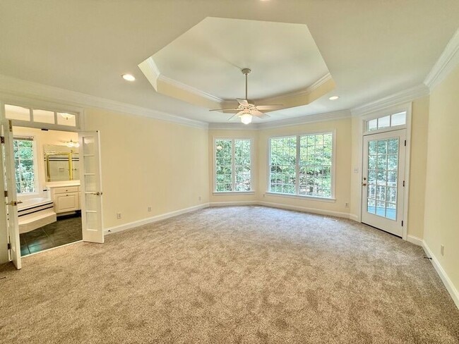 Building Photo - 3021 Hickory Tree Pl