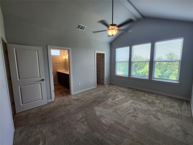 Building Photo - 9724 Evening Canopy Dr