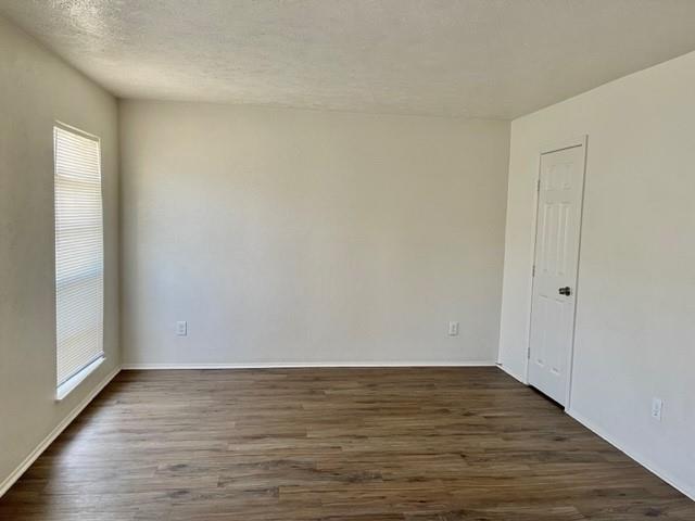 Building Photo - 4020 Blue Flag Ln