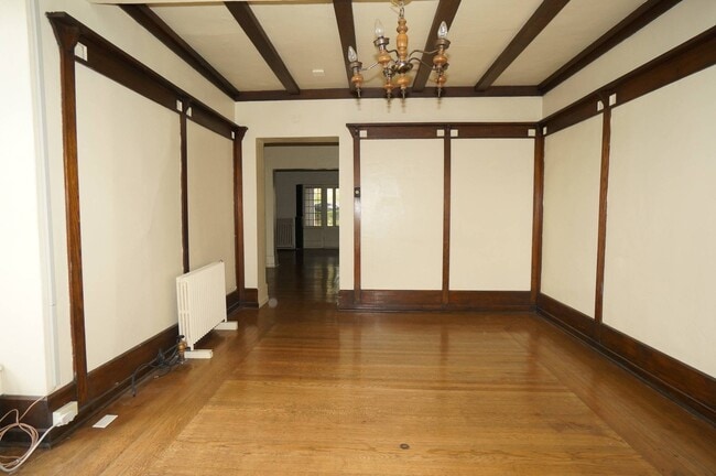 Dining Room - The Old Heidelberg