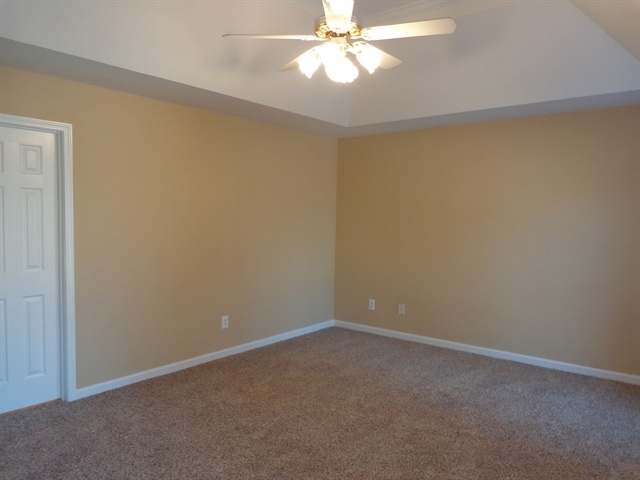 Building Photo - 4260 Riverlake Way
