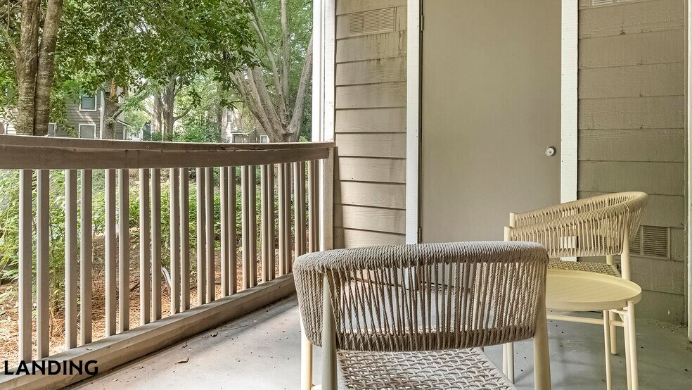 Building Photo - 3421 N Druid Hills Rd