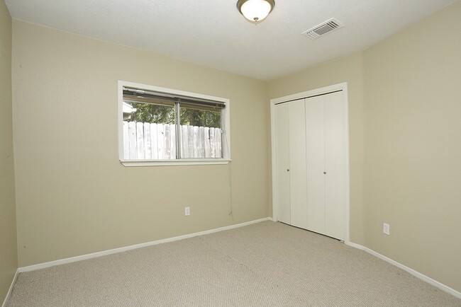 Building Photo - 12706 Monaco Rd