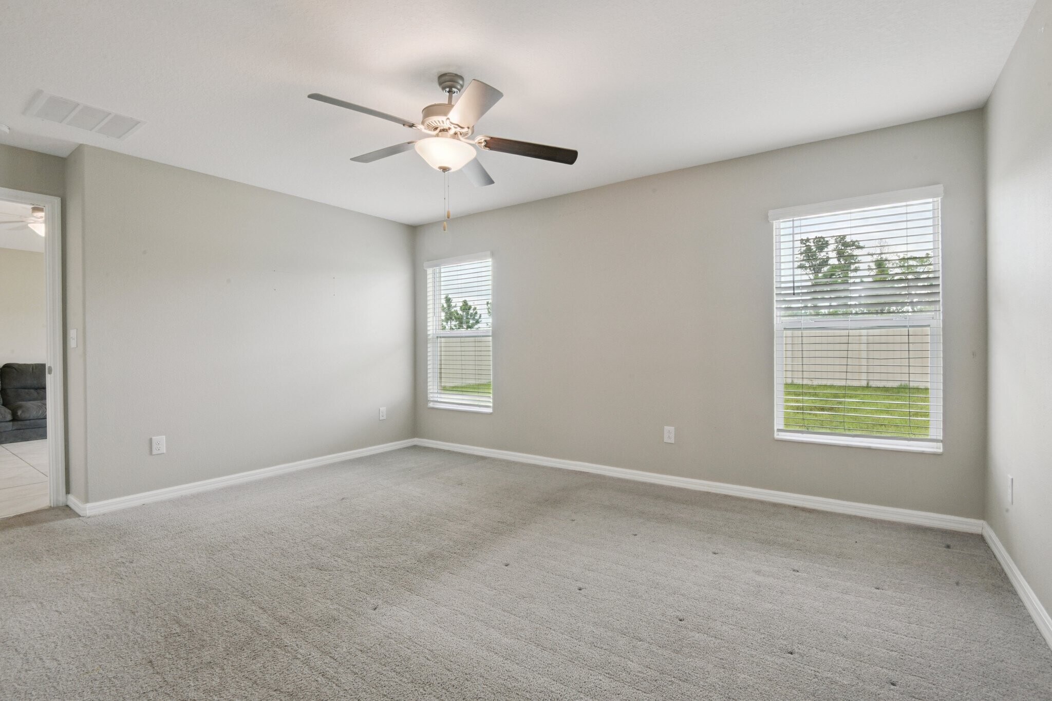 Building Photo - 5436 Blue Azure Dr