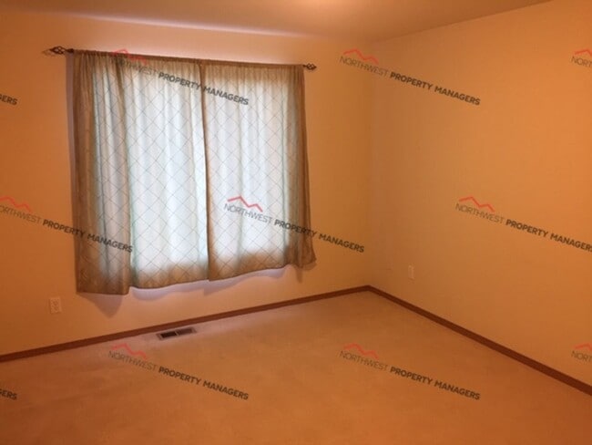 Building Photo - STATUS: *PENDING APPLICATION* | R109 |  $2...