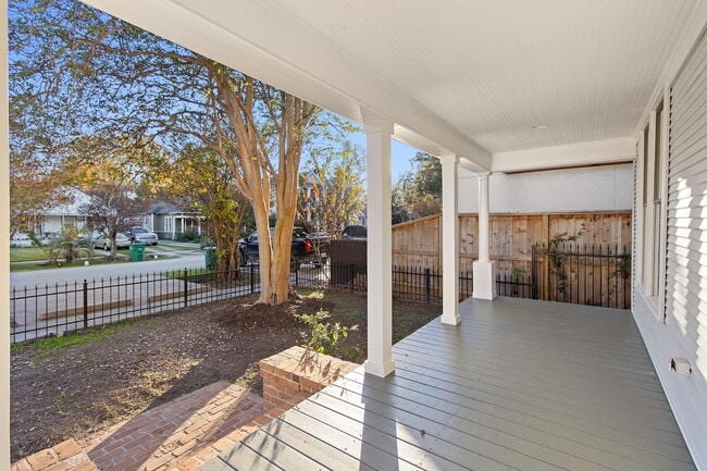Porch view West - 515 W 17th St