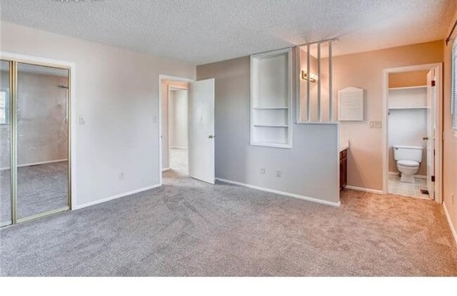 Building Photo - 3165 Zephyr Dr