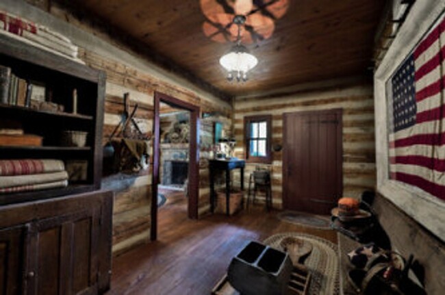 Building Photo - Custom- Built, Log Home in Martin, TN! (WE...