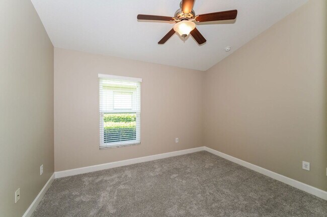 Building Photo - 3752 Olde Lanark Dr