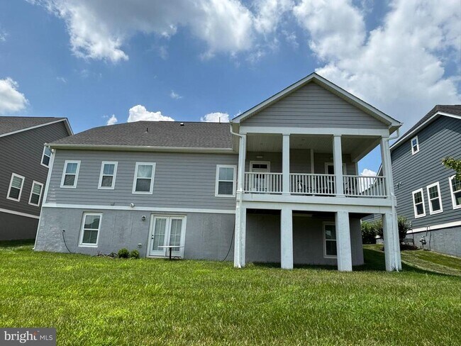 Building Photo - 25656 Spring Planting Ln
