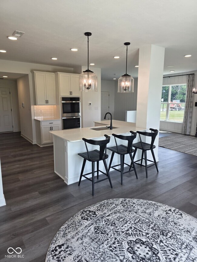 Building Photo - 10715 Mangrove Dr