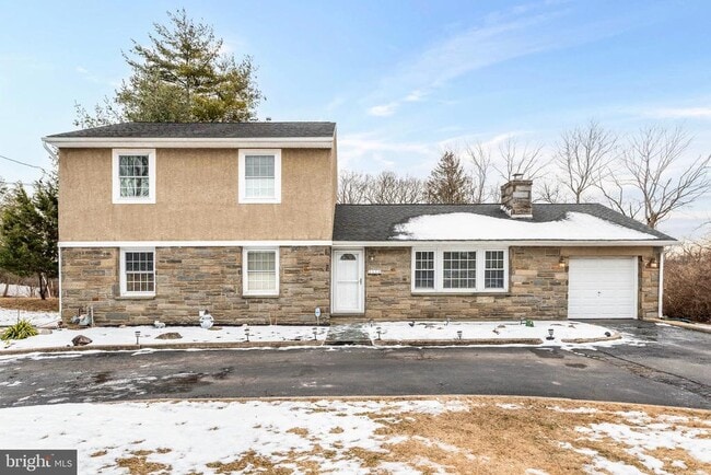 Building Photo - 1510 Sandy Hill Rd