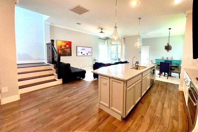 Building Photo - 18106 Moonlit River Dr