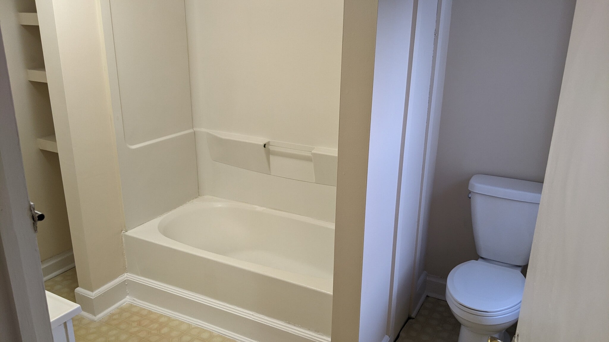 Building Photo - 7 Newlinville Rd