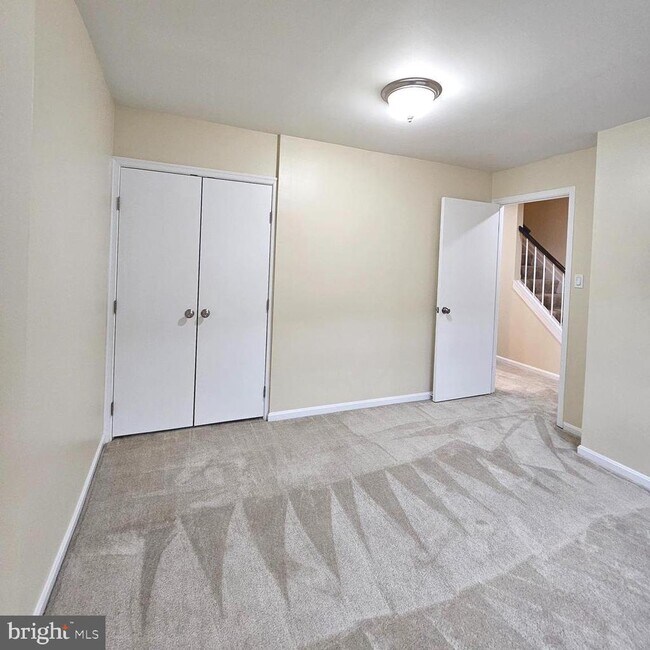 Building Photo - 7811 Wintercress Ln