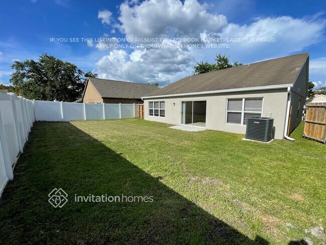 Building Photo - 18126 Leafwood Cir