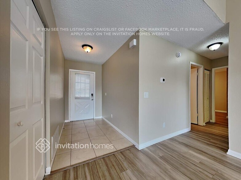 Building Photo - 7817 Chaperon Ct