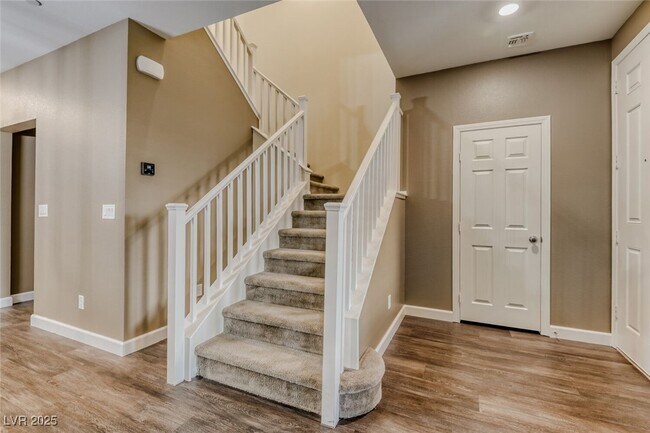 Building Photo - 3171 Brynley Ave