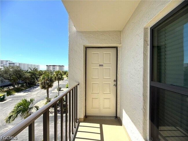 Building Photo - 6891 Estero Blvd