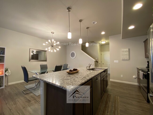 Building Photo - 2122 Birmingham Loop