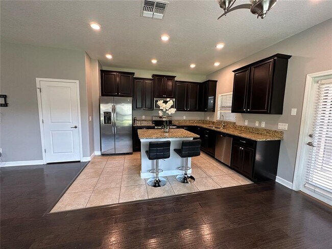 Building Photo - 28601 Tranquil Lake Cir