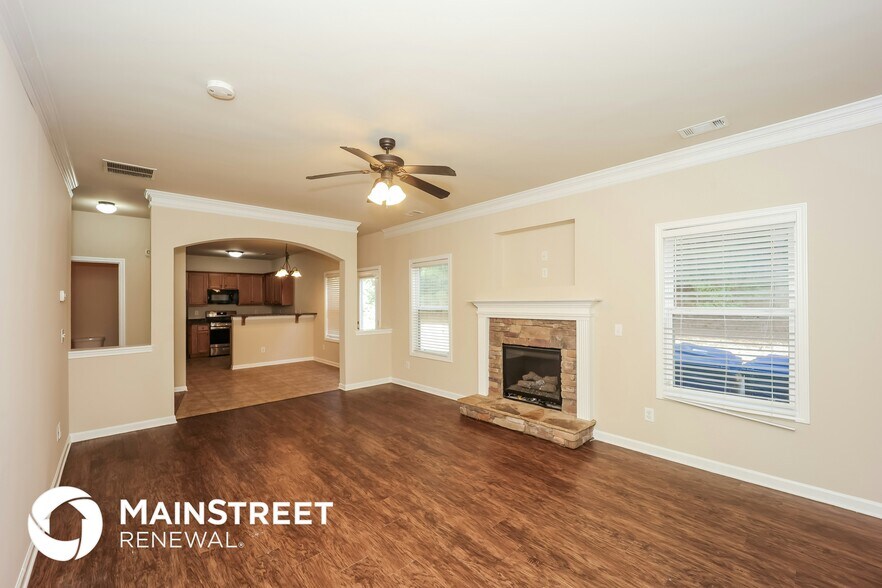 Building Photo - 106 Heritage Club Ln