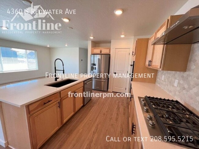 Building Photo - 4360 S Redwater Ave