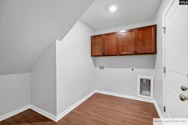 Building Photo - 291 Windfall Rd