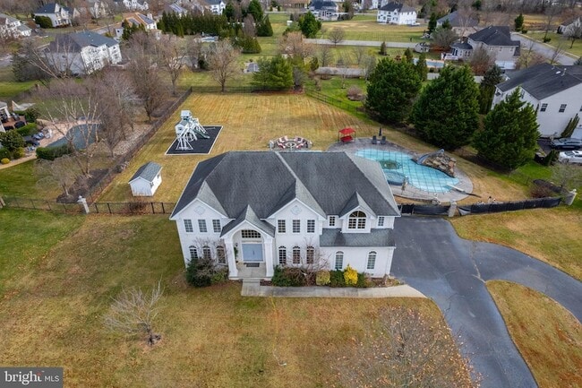 Building Photo - 10 Morning Glory Cir