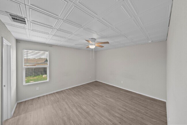 Building Photo - Stylish One Story Living with Modern Upgrades and Resort Style Amenities