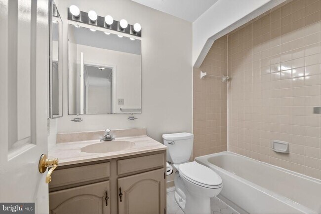 Building Photo - 5974 Wescott Hills Way