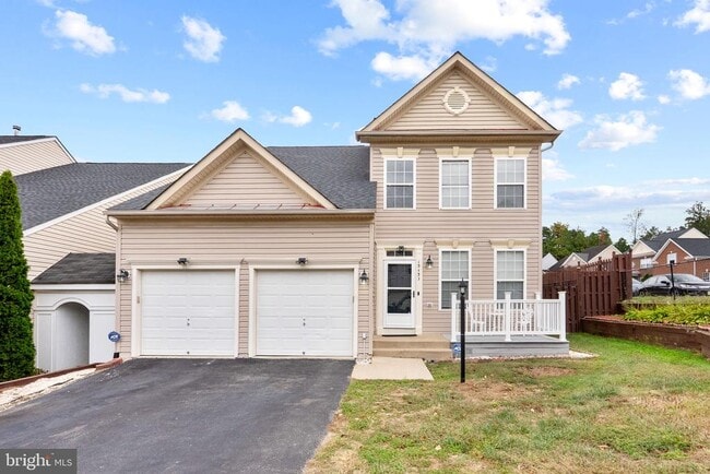 Building Photo - 15433 Leeds Hill Way