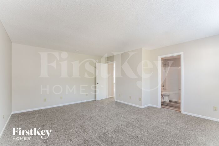 Building Photo - 11815 Buck Creek Cir