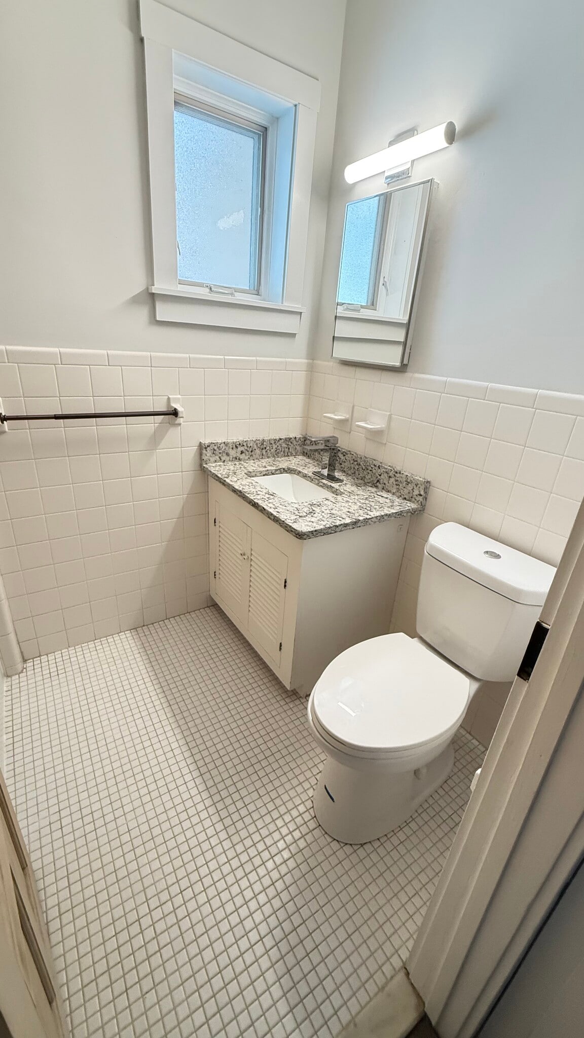 Building Photo - 1203 Delaware Ave