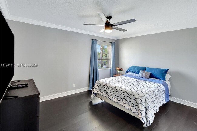 Building Photo - 4450 Banyan Trails Dr