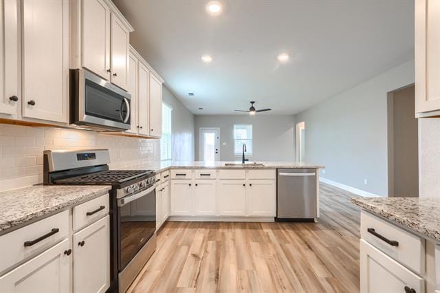 Building Photo - 909 Emerson Dr