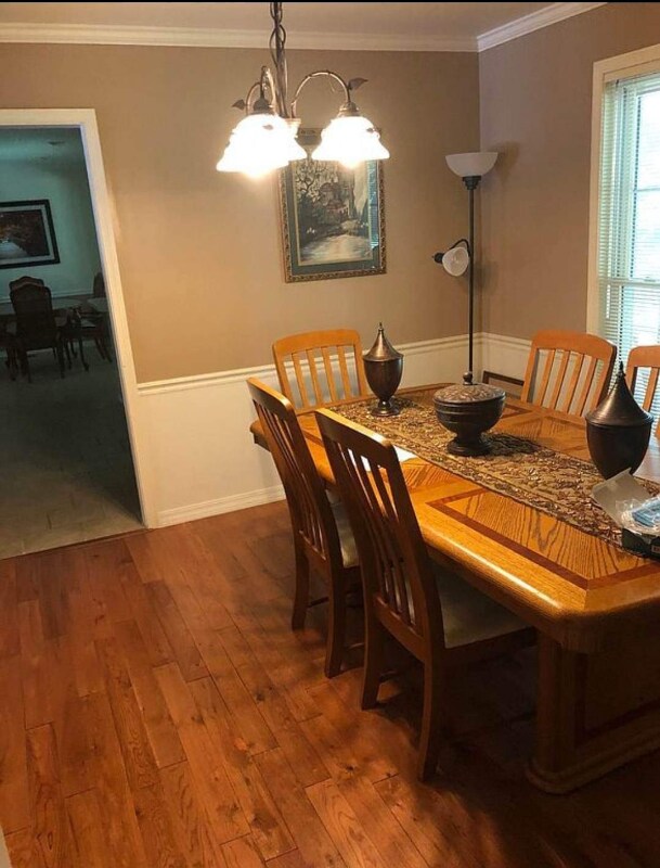 Building Photo - 11 Henry Ct